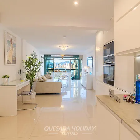 La Perla Seaview & Pool Levante Apartamento