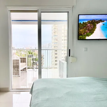 Apartamento La Perla Seaview&pool Levante